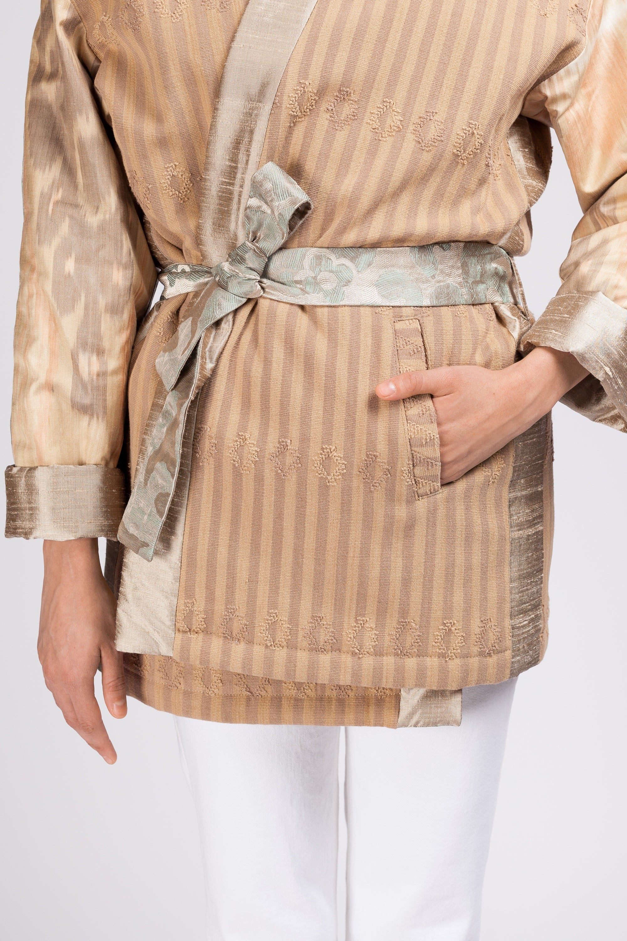 maison-mitla-handwoven-women-Jacket-kimono-silk-cotton-sand-3